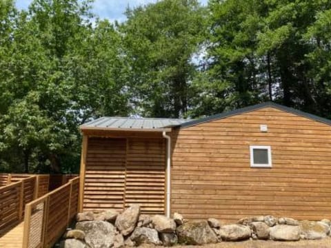 Gemütliche Ferienwohnung in Vivario mit Terrasse, Grill und Garten
