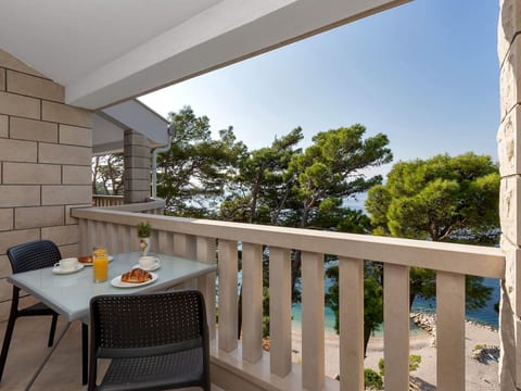Pine Canopy Studio mit Balkon und Meerblick A1