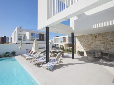 Schönes Ferienhaus Kube 1 in Agia Napa