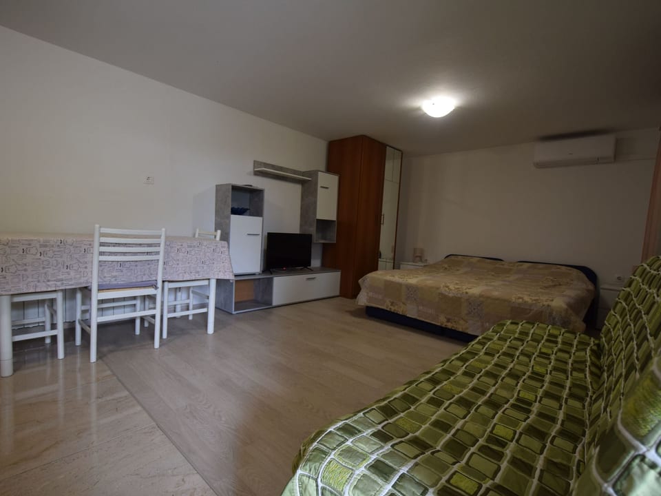 Estudio Angie - Njivice