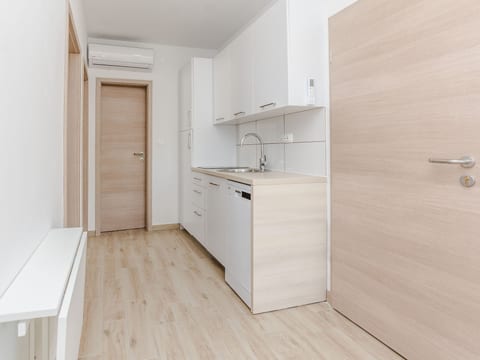 Apartment Budimir 4