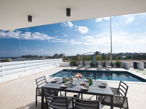 Haus in Paralimni mit Doppelveranda