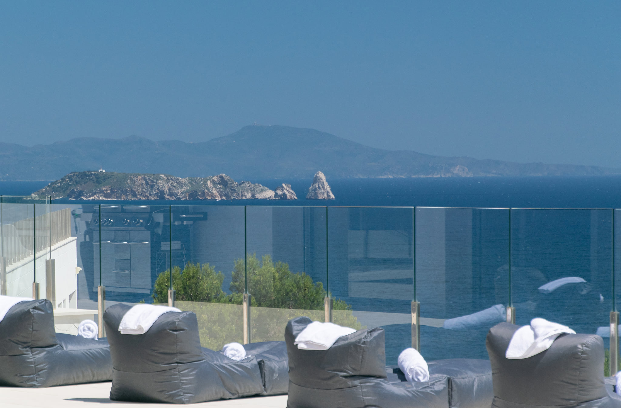 Casa Emnitan - designer villa with spectacular sea views