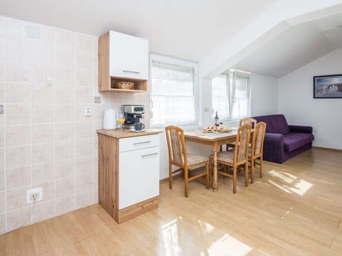 Apartment Napros 4