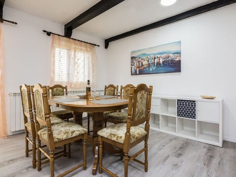 Apartment Napros 1