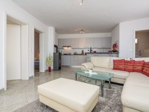 Apartment Andelic 2
