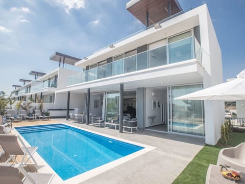 Ferienvilla Olivine Pearl mit Meerblick