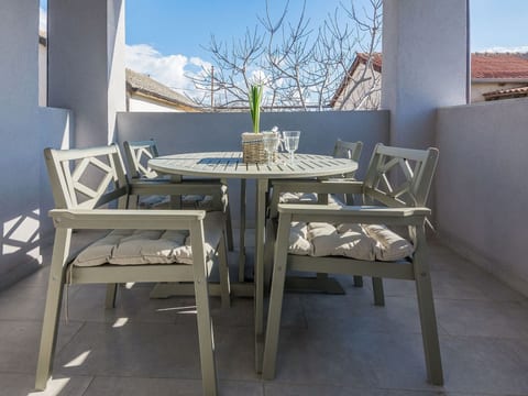 Apartment Pejakovic 1