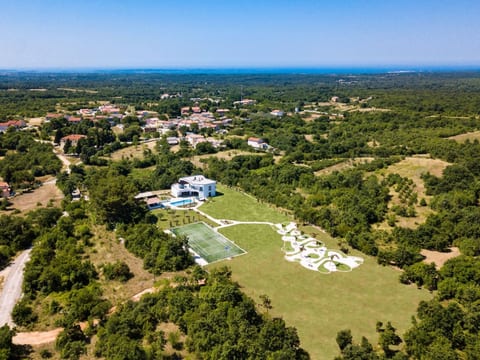Sommer 'Villa La Dominika