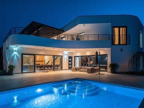 Sommer 'Villa La Dominika