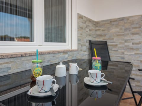 Apartment Wenig