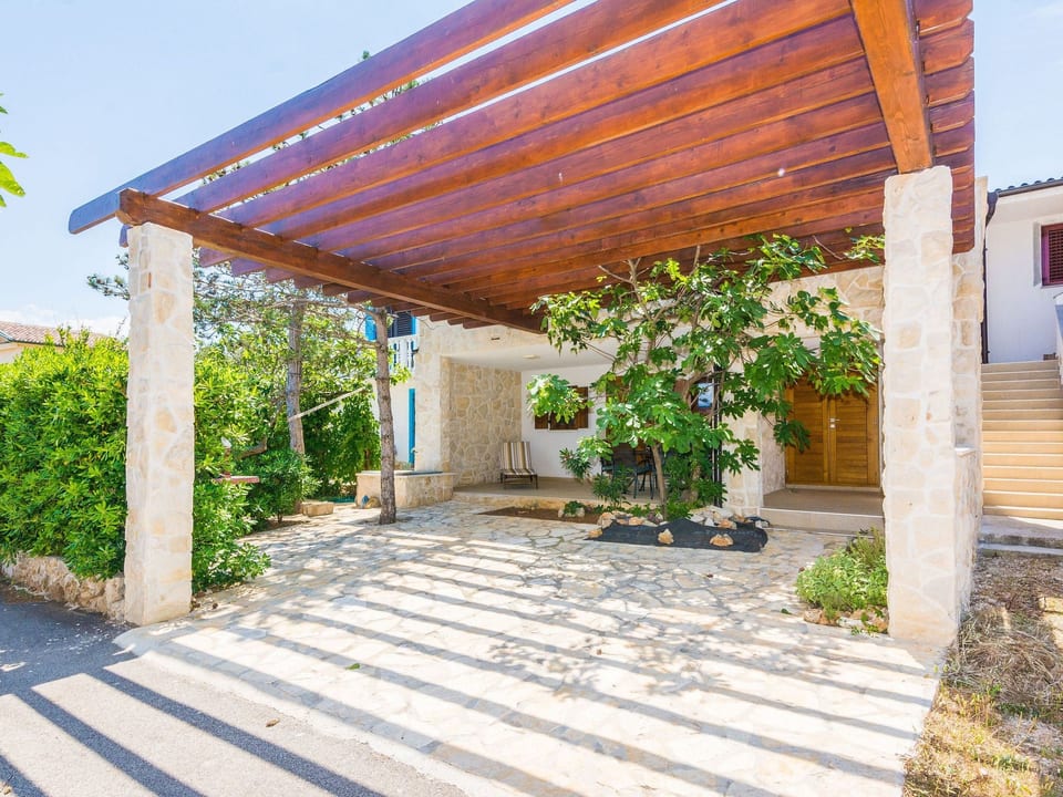 Apartment Malcic 1 - Vir