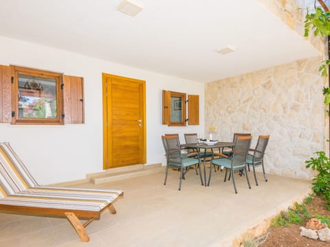 Apartment Malcic 1
