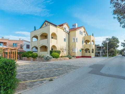 Apartment Partelj 4