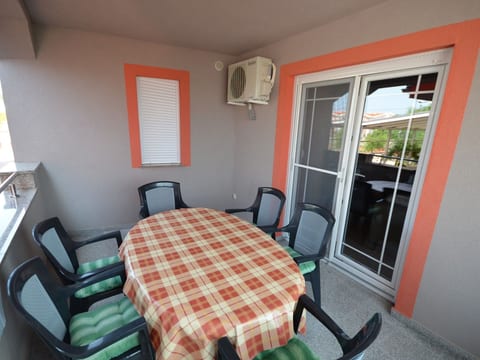 Apartment Komljen 2