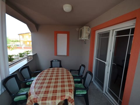 Apartment Komljen 2