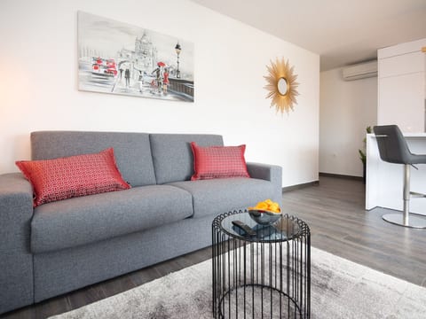 Apartment Basic Vesna 4