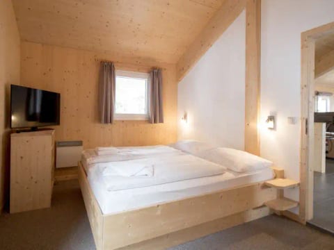 #43 mit Sauna und Sprudelbad Innen