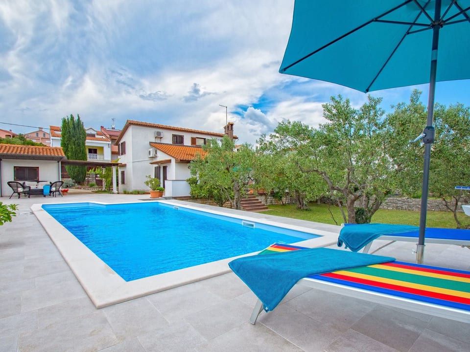 Villa Olive Tree mit Schwimmbad - Kornić