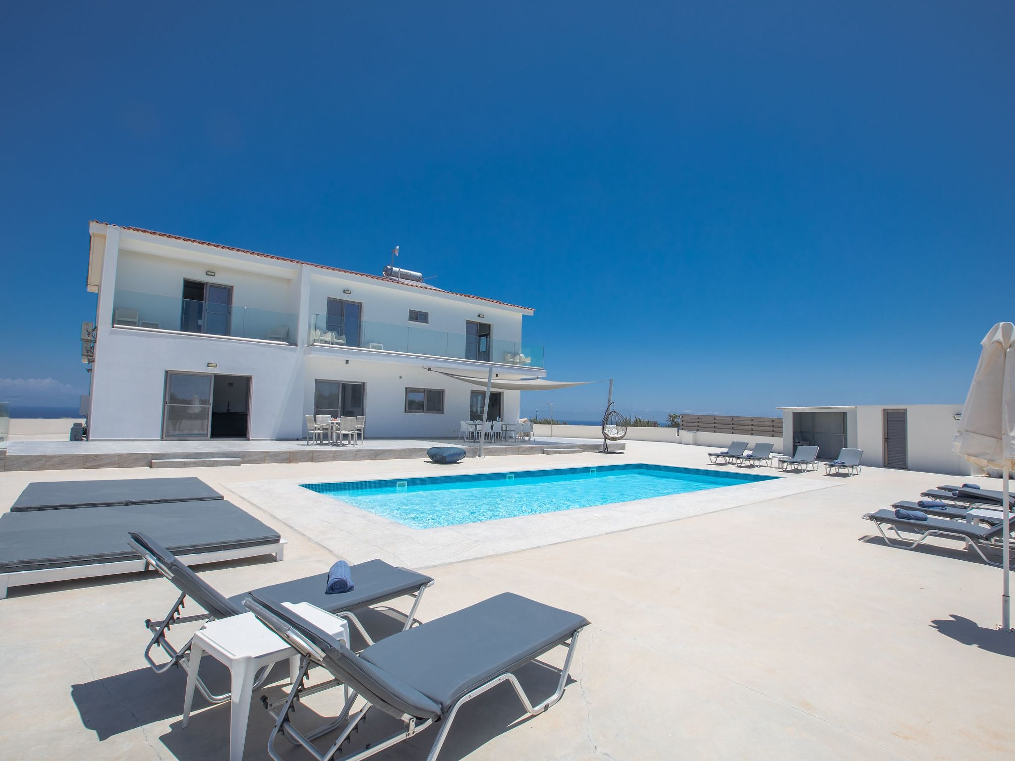 Geräumiges Ferienhaus für 12 Personen in Paralini