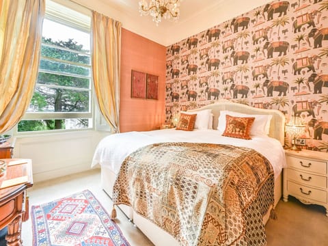 Wohnung in viktorianischer Villa mit Gartenblick