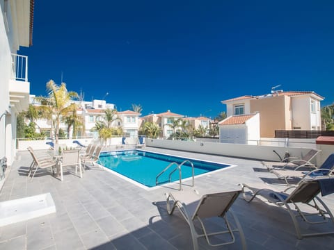 Schöne Ferienvilla mit privatem Pool
