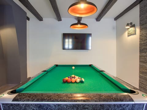 "Villa Vrh" mit eigenem Pool