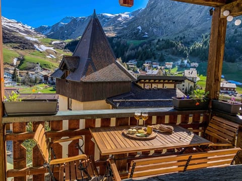 mit Blick in die Berge