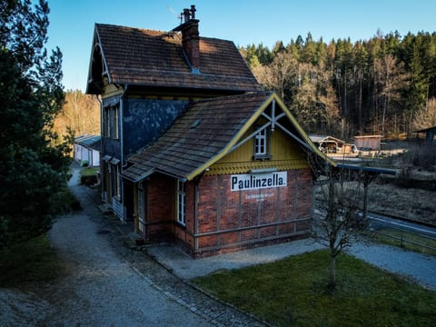 Bahnhof Paulinzella