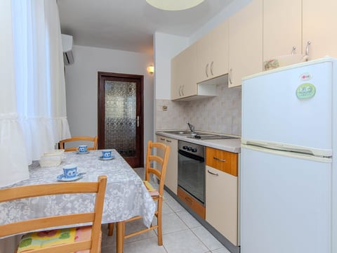 Apartment Kurta 2