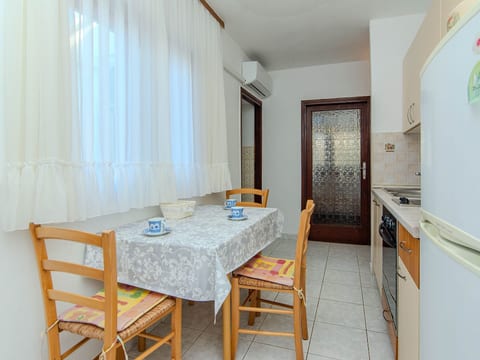 Apartment Kurta 2