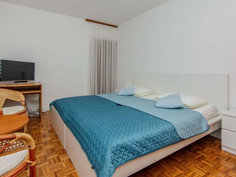Apartment Kurta 2