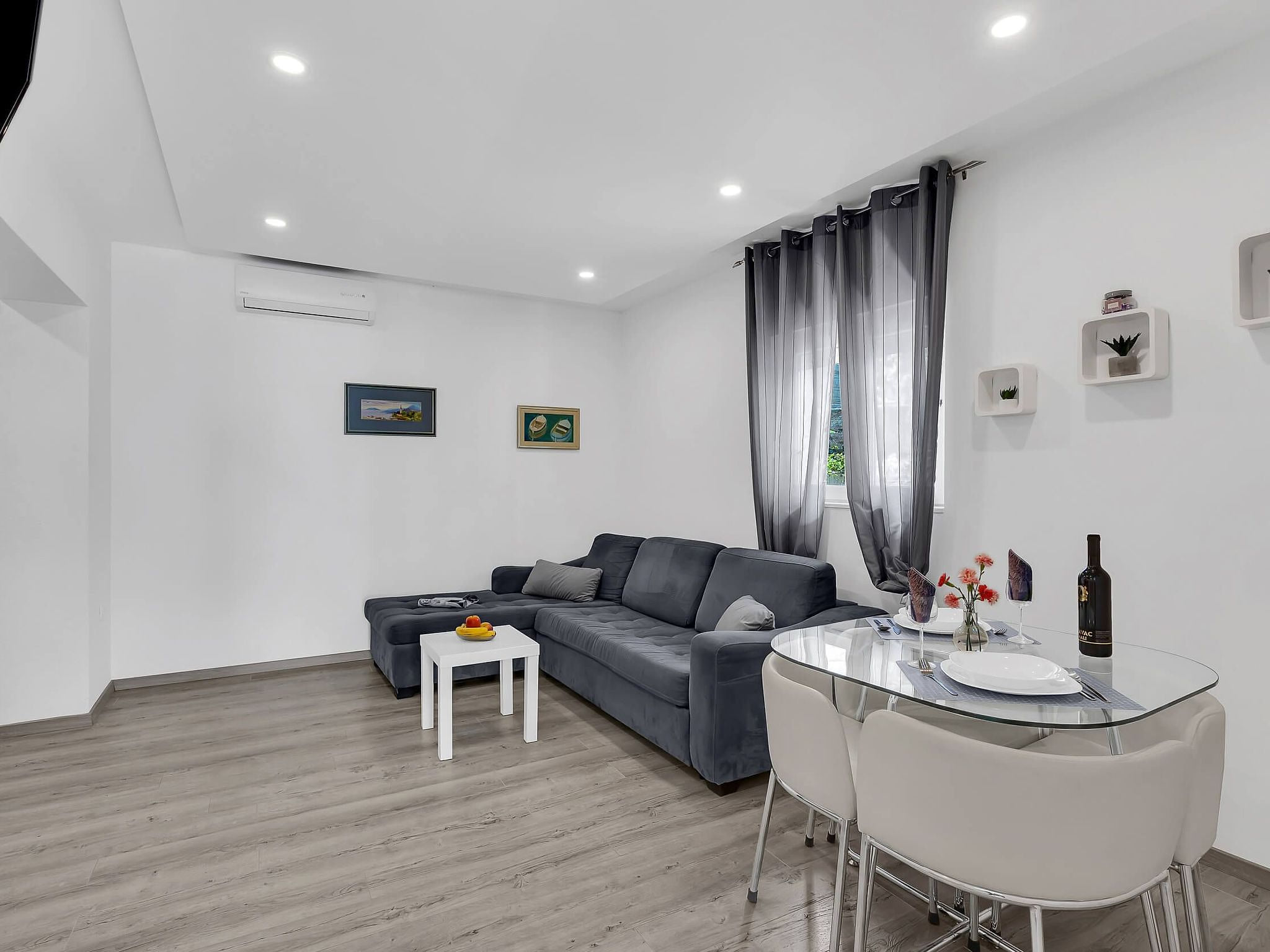 Wohnung Sunny Garden bei Ana A1