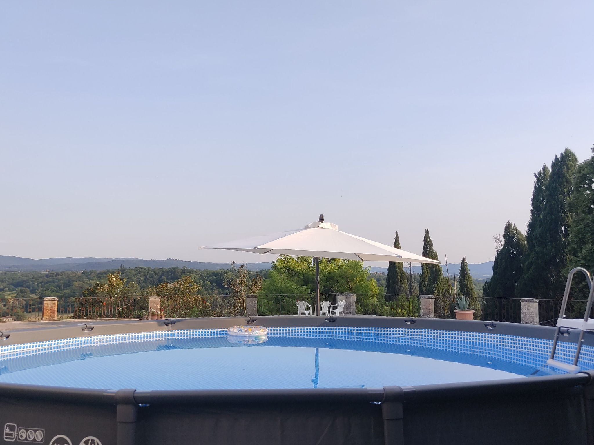 Historische Villa auf dem Lande in den toskanischen Hügeln