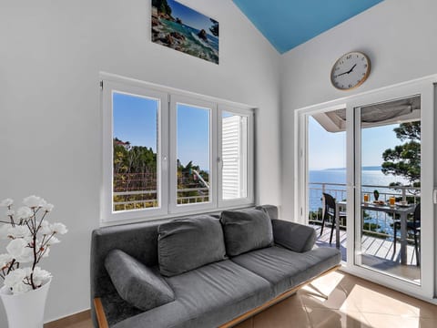 Pine Canopy Studio Apartment mit Meerblick A11