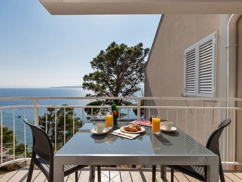 Pine Canopy Studio Apartment mit Meerblick A11