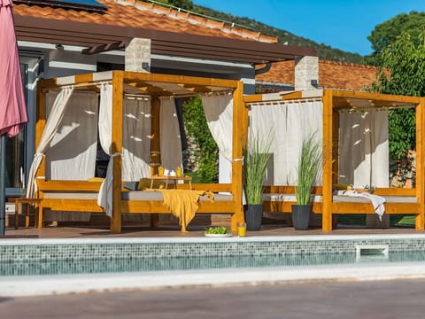 Villa Sunrise