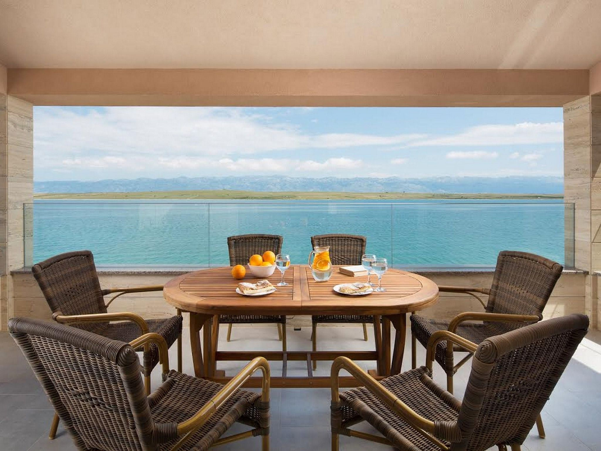 Apartment Vista Royal 4