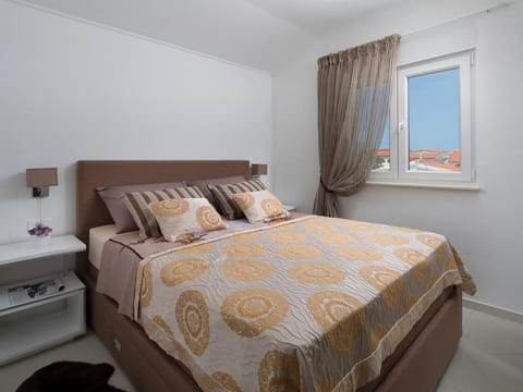 Apartment Vista Royal 4