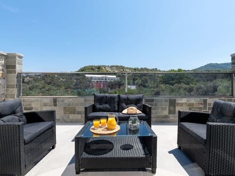 Athena PoolFront