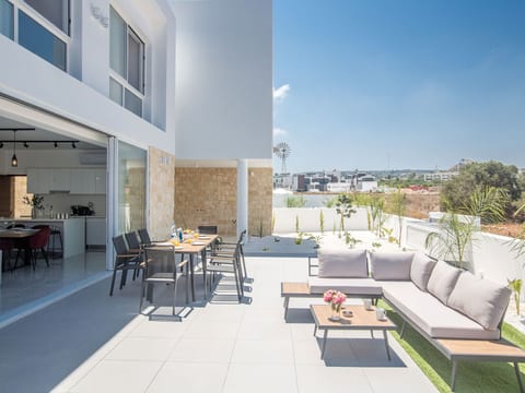 Protaras Vie Bleu Villa mit Pool, im Zentrum