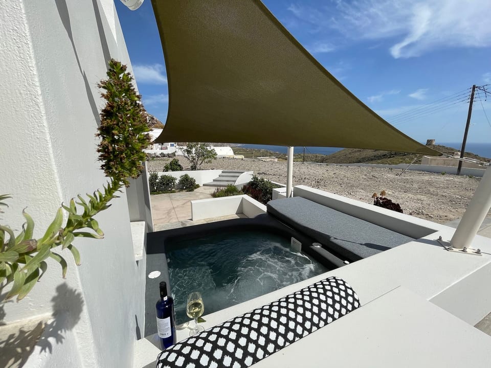 Villa Maria mit privatem Jacuzzi und Meerblick - Akrotiri