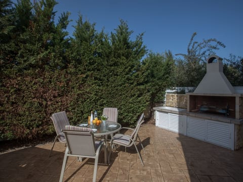 3-Bett-Villa mit privatem Pool in einer bewachten Anlage