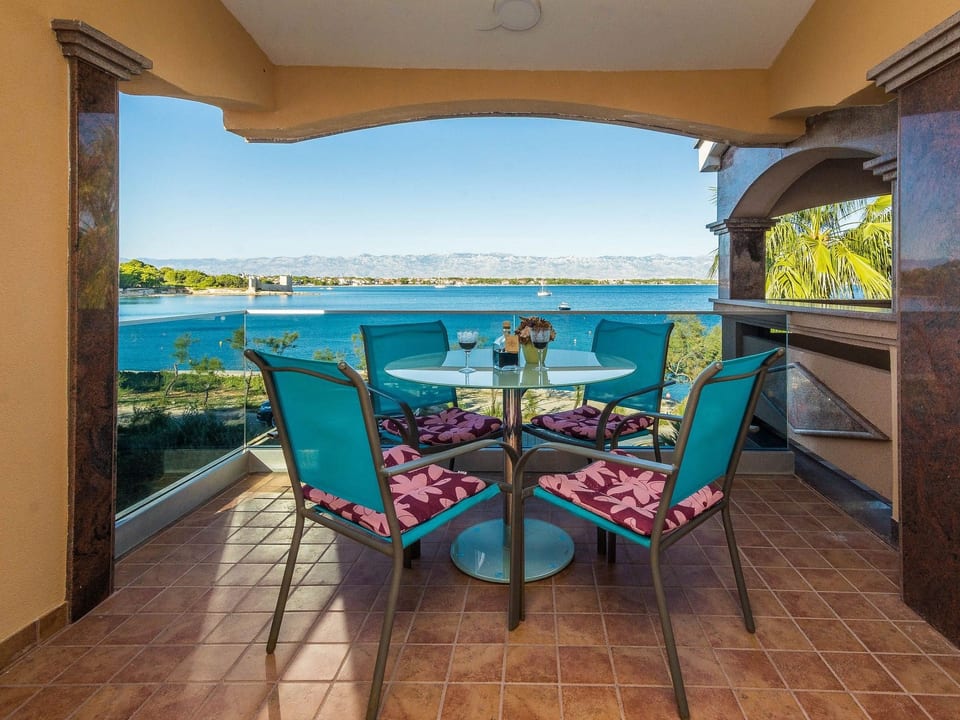 Apartment Weiss 2 - Vir