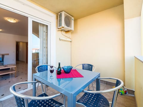 Apartment Partelj 2