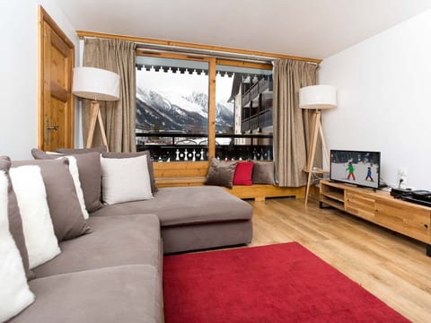 "Les Balcons du Savoy 104"