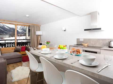 "Les Balcons du Savoy 104"
