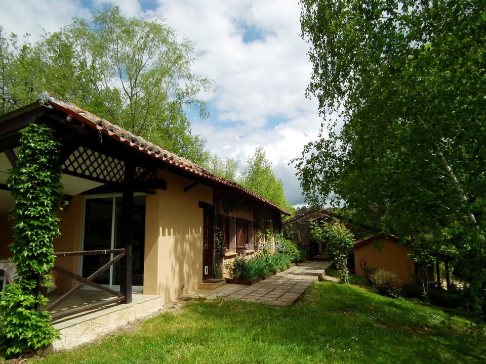 Domaine La Chatière mit Jacuzzi - Gavaudun