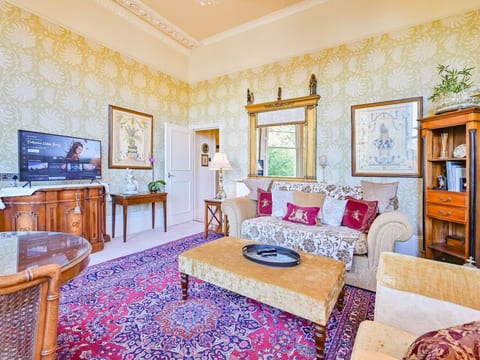 Große Wohnung in viktorianischer Villa