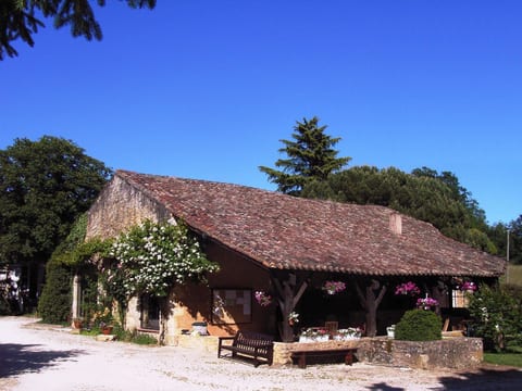 Domaine "Le Fournil" mit Jacuzzi